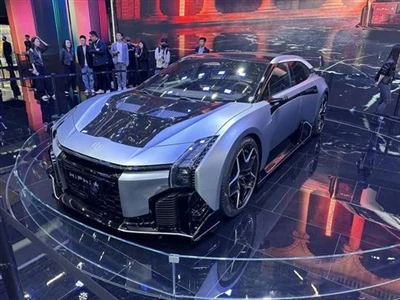 Πλατφόρμα 800V /2-δεύτερης κατηγορίας Break-top HIHA Auto Show ντεμπούτο