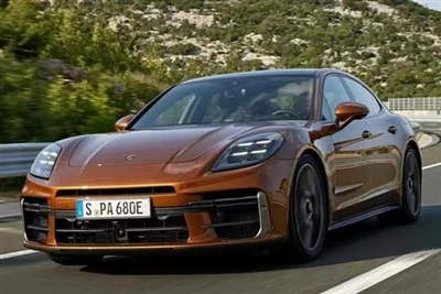 Νέα επίσημη έκθεση χάρτη της Porsche Panamera