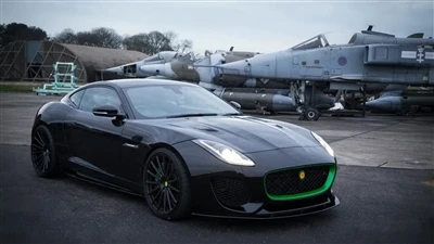 Το Lister Modified Jaguar F-Type SVR έχει ονομαστική ισχύ πέδησης 666 HP.