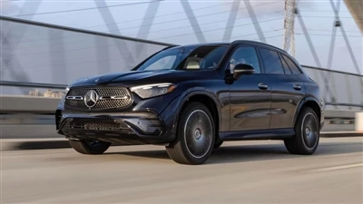Τι ανταγωνίζεται τη Mercedes GLC300